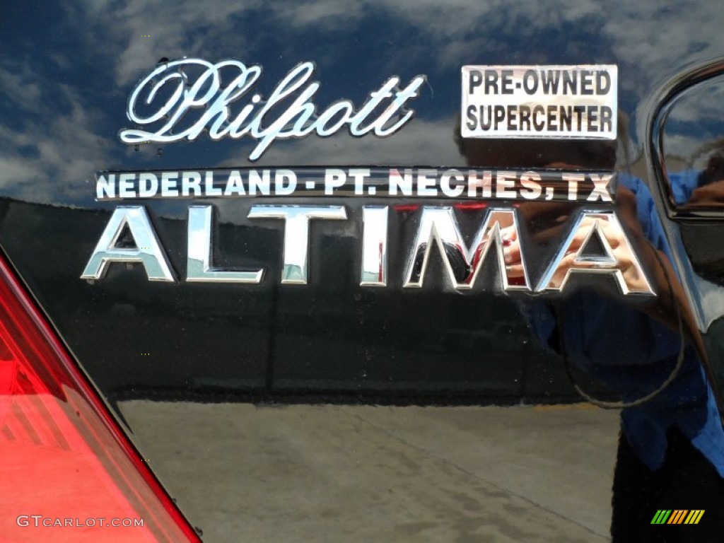 2009 Altima 2.5 S Coupe - Super Black / Charcoal photo #24