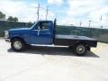 Medium Lapis Blue Metallic - F350 XLT Regular Cab Chassis Photo No. 6