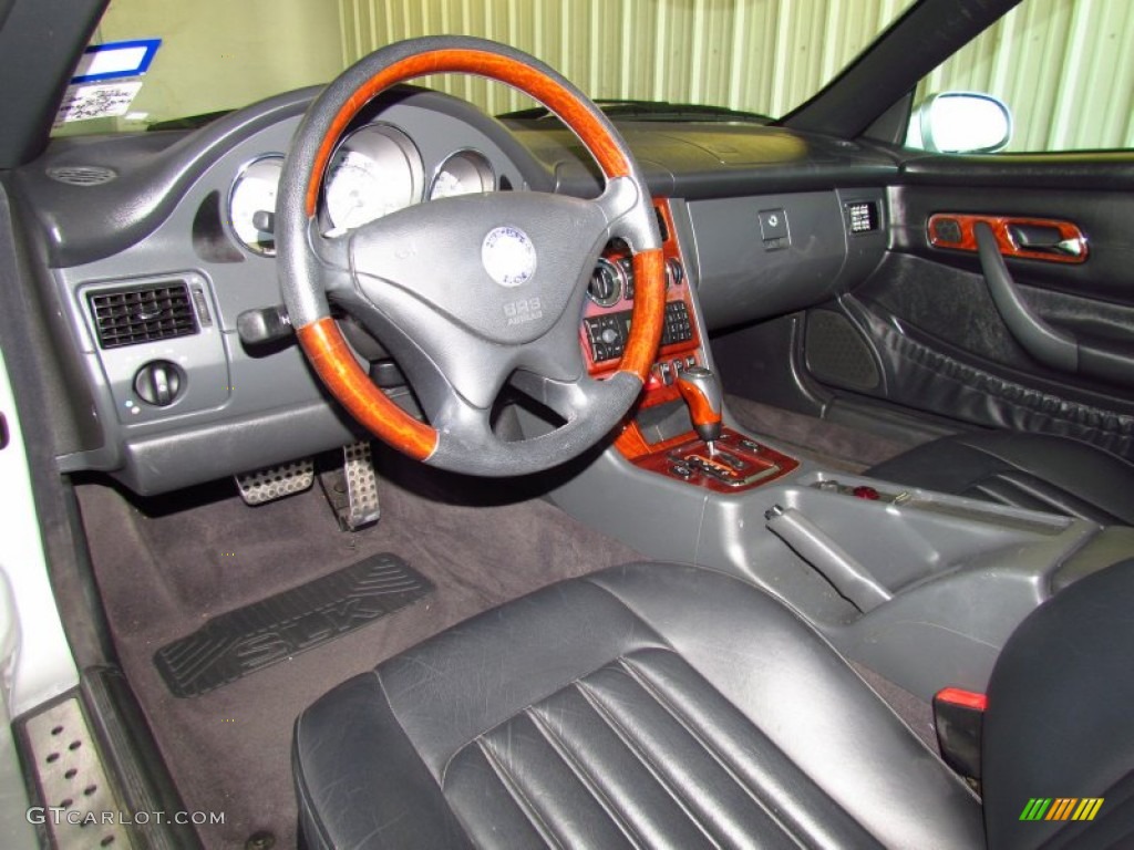Charcoal Interior 2004 Mercedes-Benz SLK 320 Roadster Photo #51609130