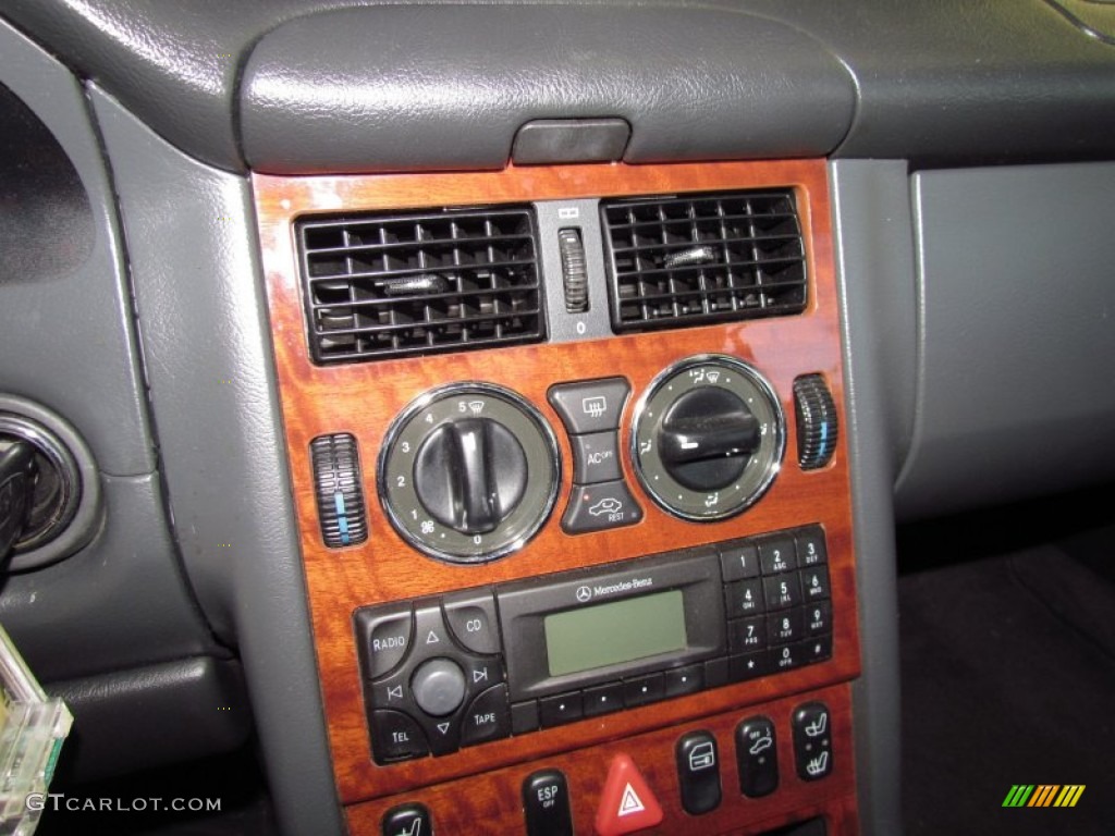 2004 Mercedes-Benz SLK 320 Roadster Controls Photo #51609160