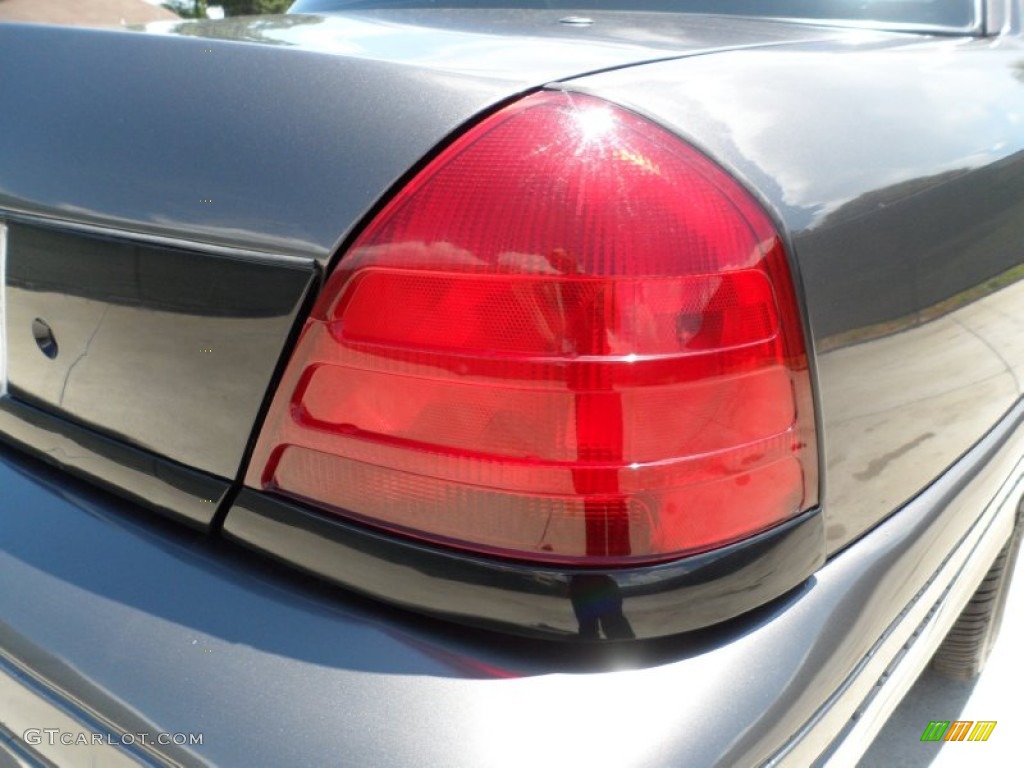 2007 Crown Victoria Police Interceptor - Police Medium Titanium Metallic / Medium Light Stone photo #21