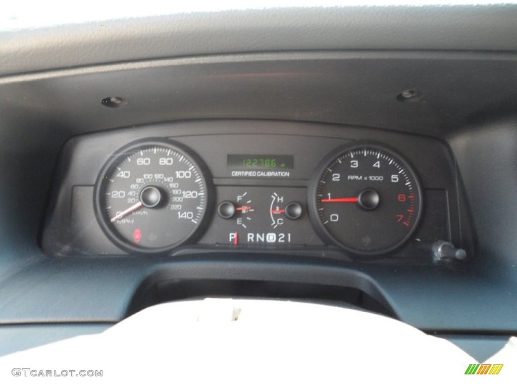 2007 Ford Crown Victoria Police Interceptor Gauges Photo #51609745