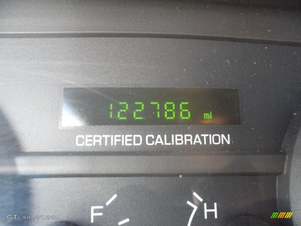 2007 Ford Crown Victoria Police Interceptor Gauges Photo #51609754