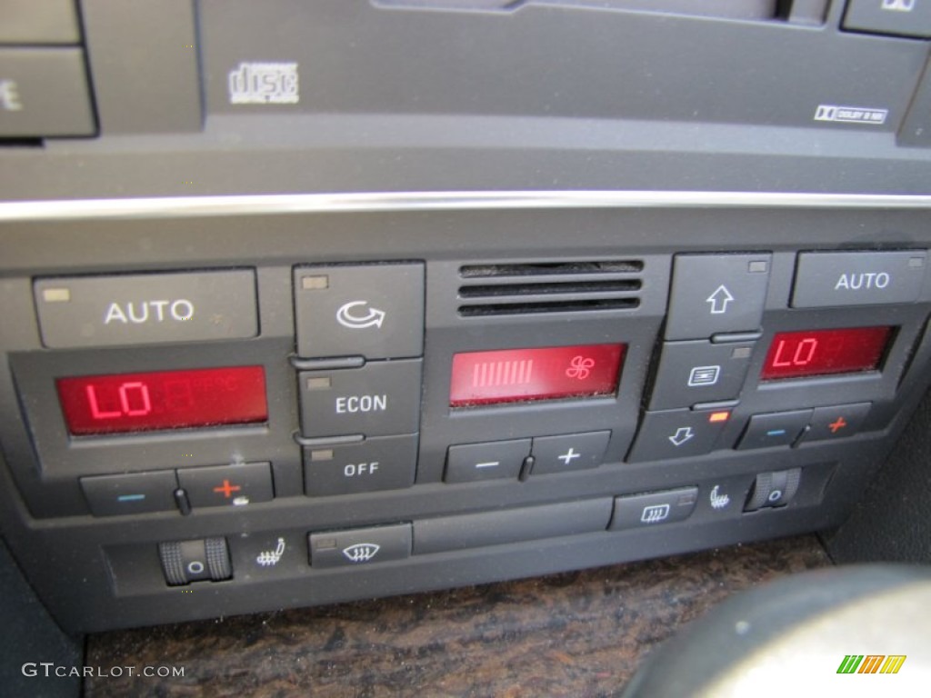 2005 Audi S4 4.2 quattro Cabriolet Controls Photo #51612733