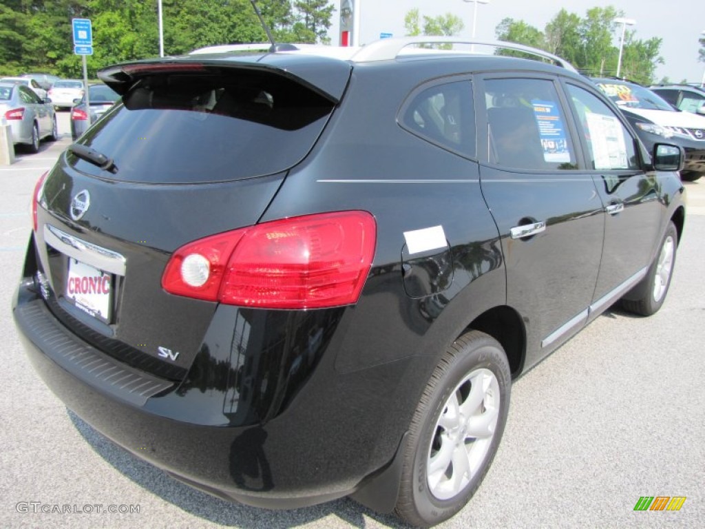 2011 Rogue SV - Wicked Black / Gray photo #5