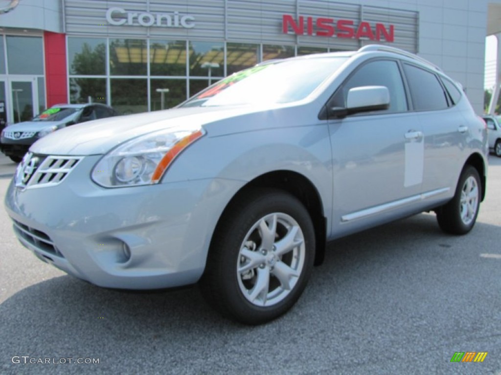 2011 Rogue SV - Frosted Steel Metallic / Black photo #1