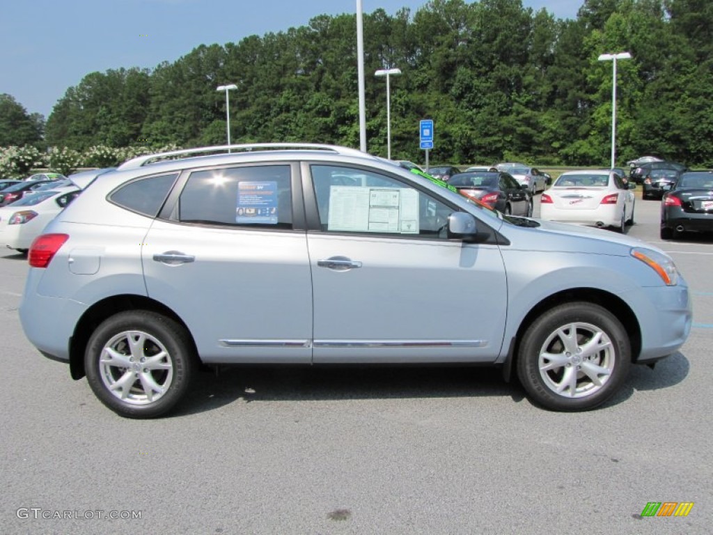 2011 Rogue SV - Frosted Steel Metallic / Black photo #6