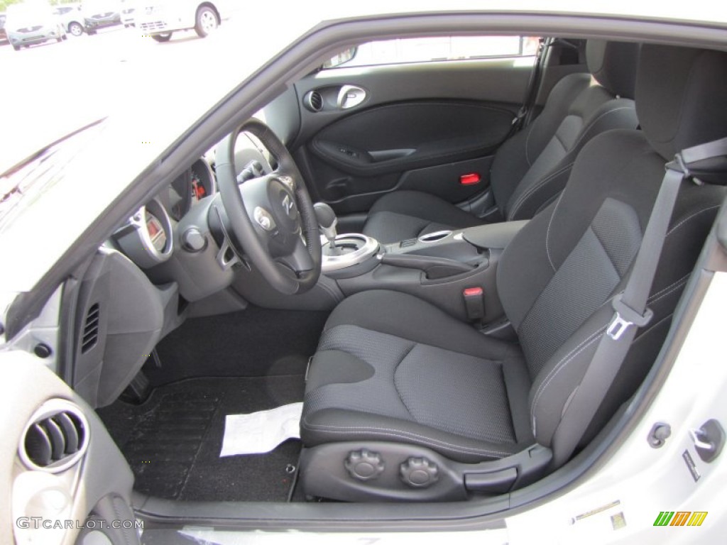 Black Interior 2011 Nissan 370Z Coupe Photo #51612985
