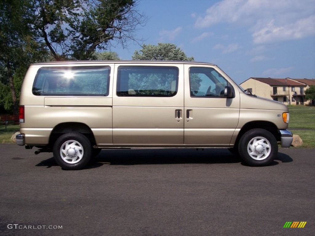 2000 E Series Van E250 Passenger - Harvest Gold Metallic / Medium Parchment photo #4