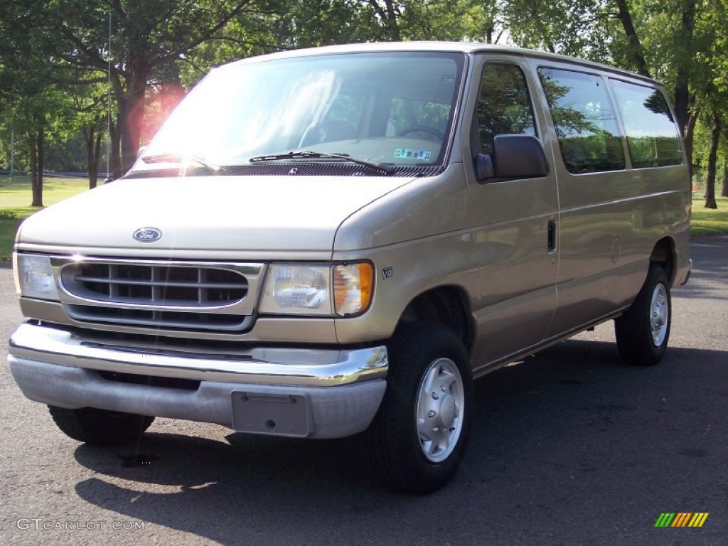 2000 E Series Van E250 Passenger - Harvest Gold Metallic / Medium Parchment photo #9