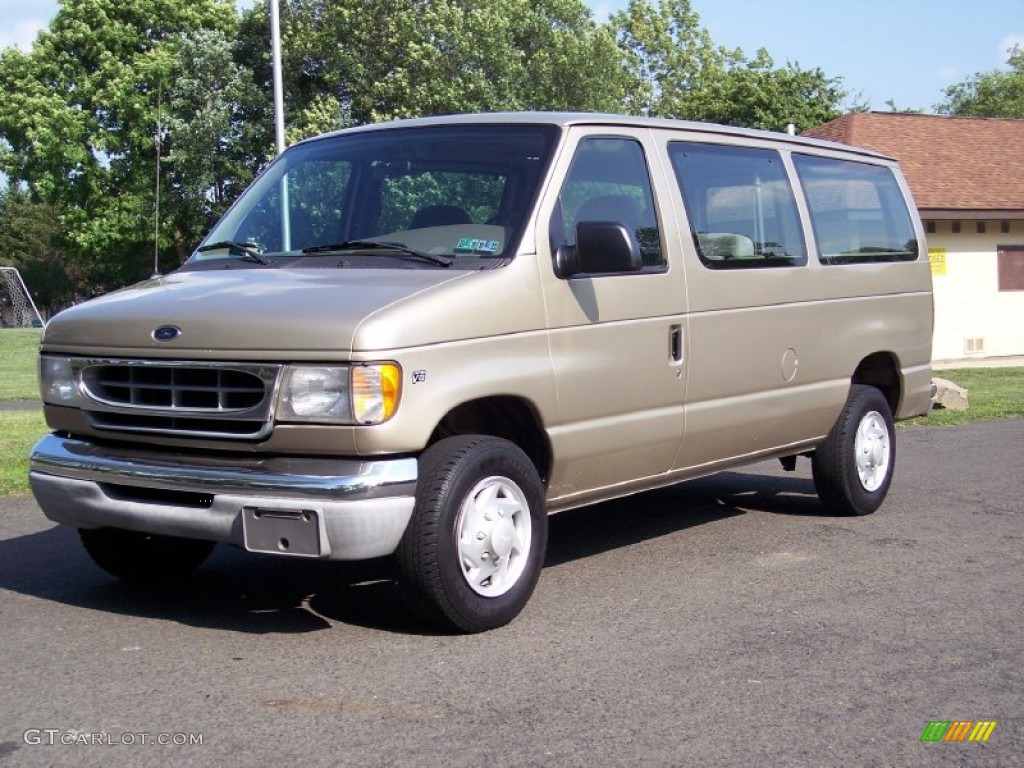 2000 E Series Van E250 Passenger - Harvest Gold Metallic / Medium Parchment photo #10