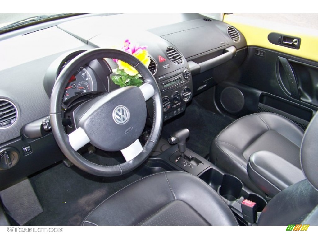 Black Interior 2009 Volkswagen New Beetle 2.5 Coupe Photo #51615967