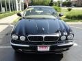 Ebony Black - XJ XJ8 Photo No. 2