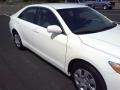 Super White - Camry  Photo No. 20
