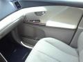 Blizzard White Pearl - Venza V6 Photo No. 11