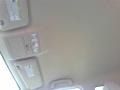 Blizzard White Pearl - Venza V6 Photo No. 14