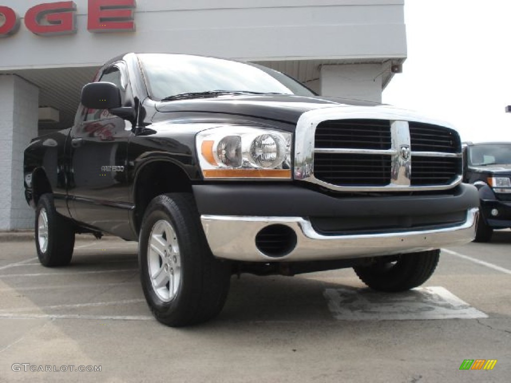 2006 Ram 1500 ST Regular Cab 4x4 - Black / Medium Slate Gray photo #1