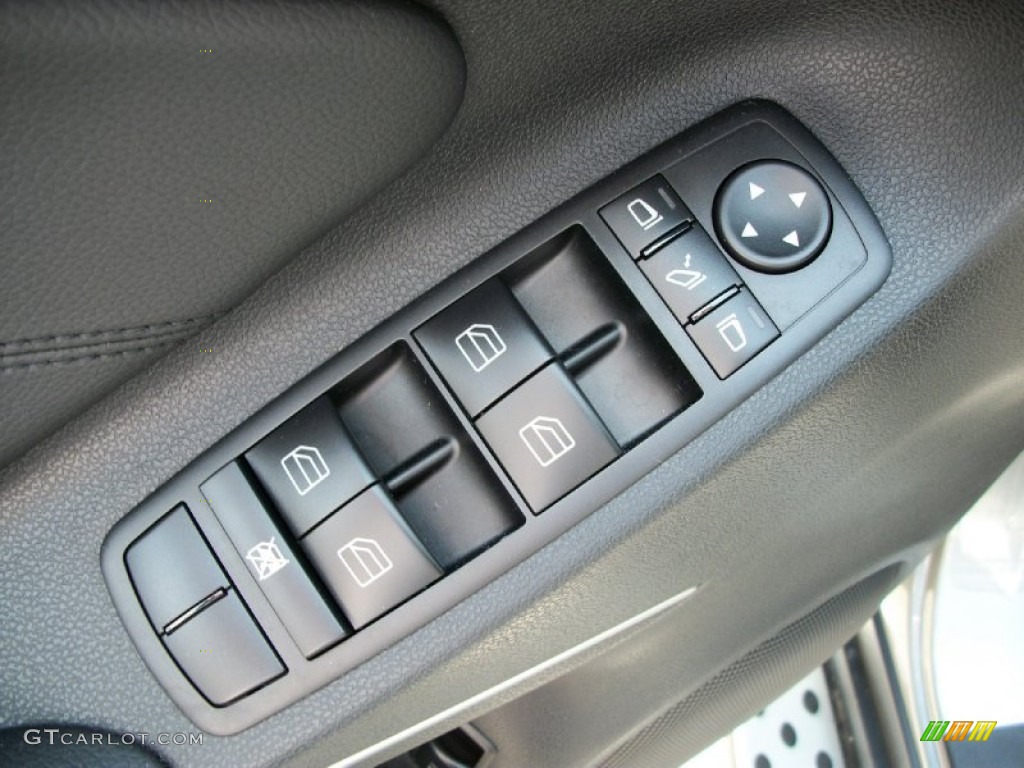 2010 Mercedes-Benz ML 350 BlueTEC 4Matic Controls Photo #51622423