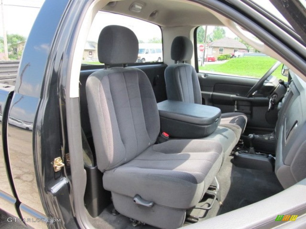 2004 Ram 1500 SLT Regular Cab 4x4 - Black / Dark Slate Gray photo #17