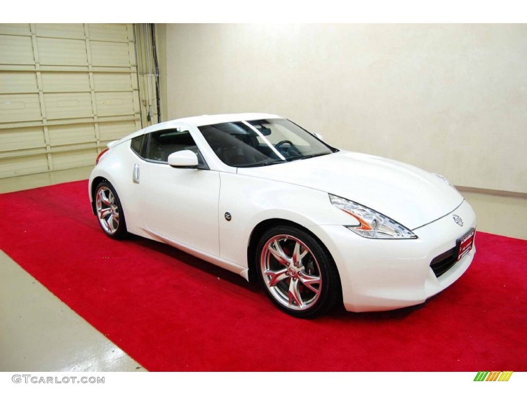 2010 370Z Sport Touring Coupe - Pearl White / Black Leather photo #1