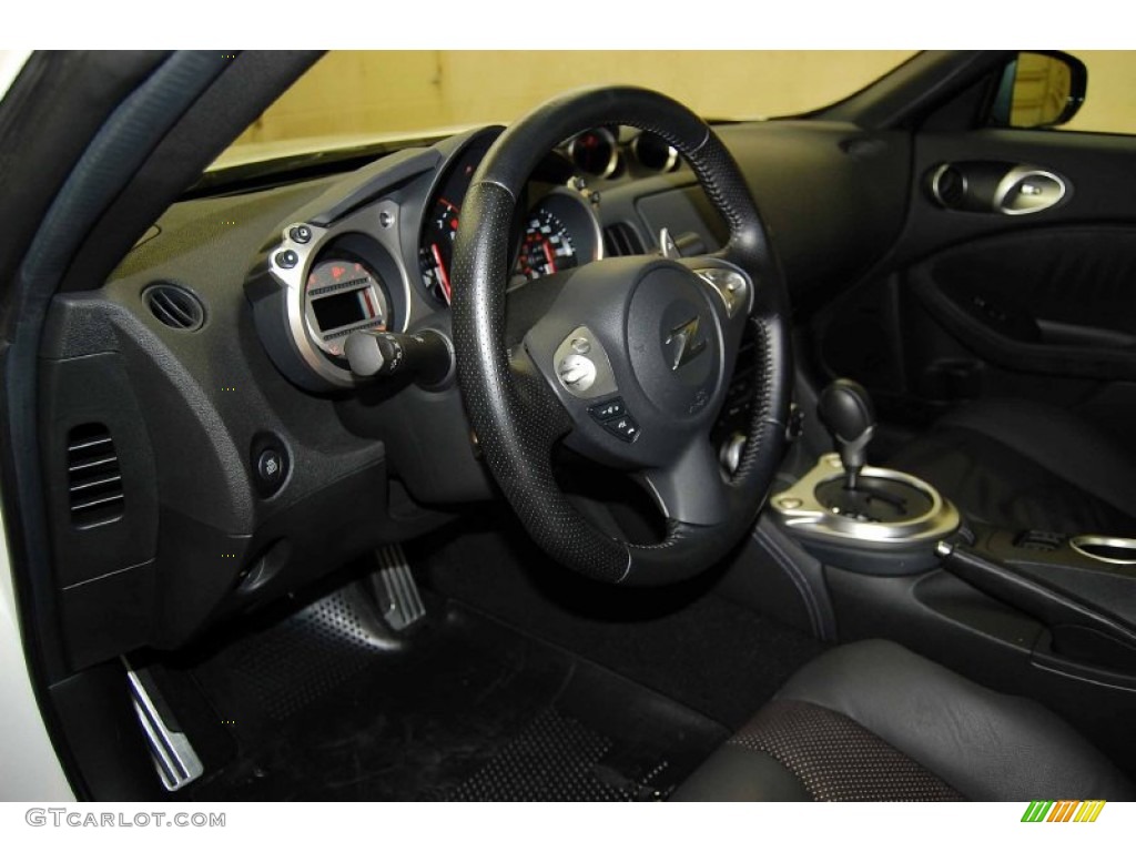 2010 370Z Sport Touring Coupe - Pearl White / Black Leather photo #11