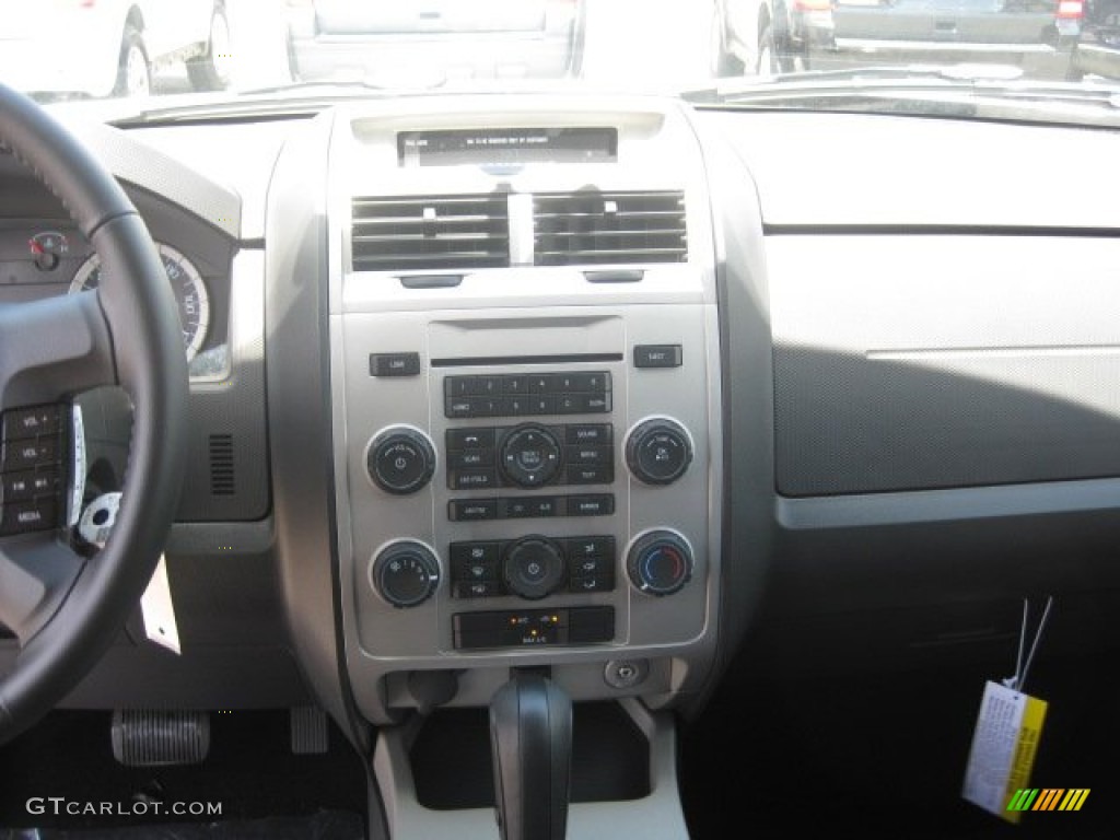2012 Ford Escape XLT 4WD Controls Photo #51624754