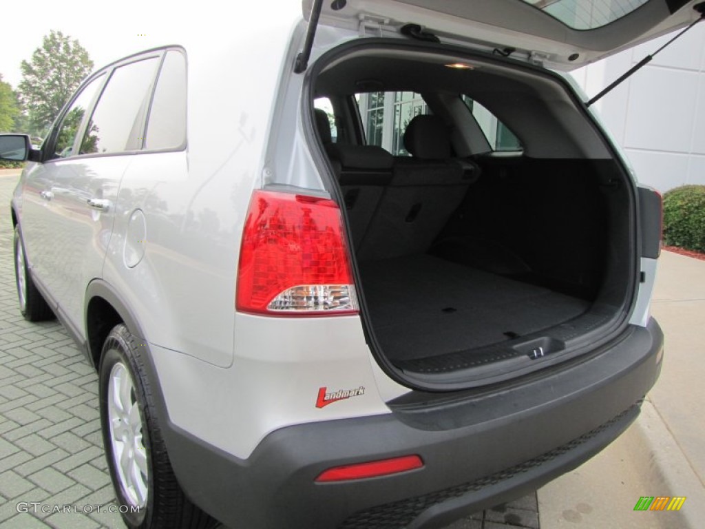 2011 Sorento LX AWD - Bright Silver / Black photo #15