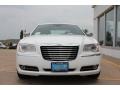 Bright White - 300 C Hemi Photo No. 3