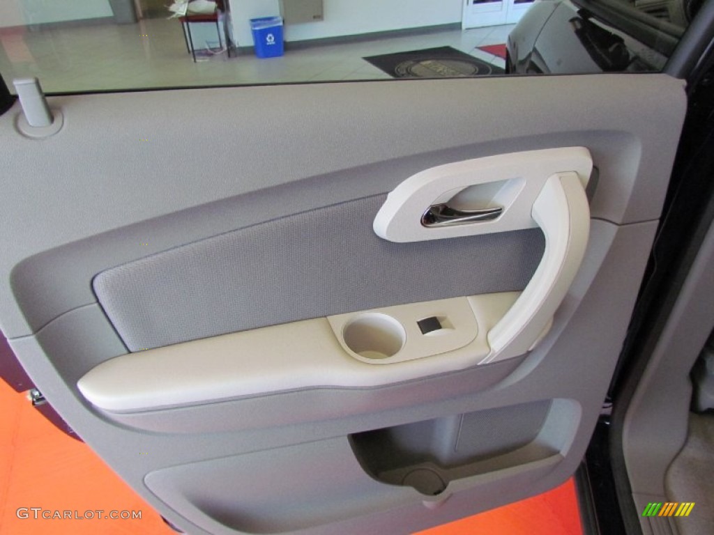 2011 Traverse LS - Dark Blue Metallic / Dark Gray/Light Gray photo #9