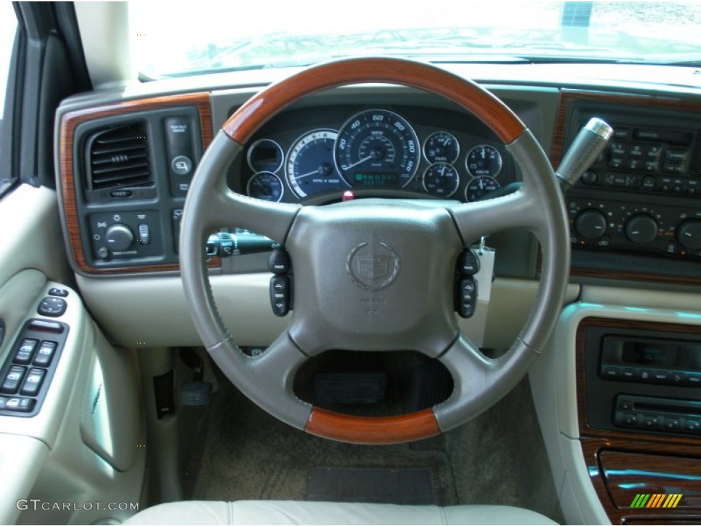 2002 Cadillac Escalade Standard Escalade Model Shale Steering Wheel Photo #51648046