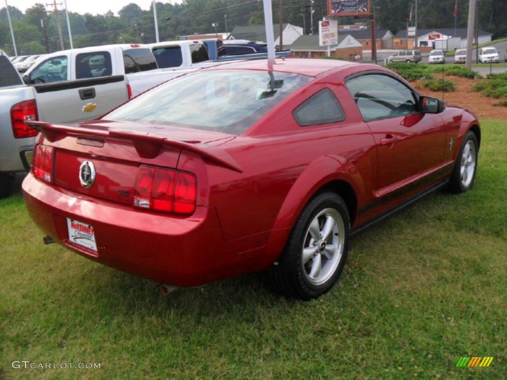 2007 Mustang V6 Deluxe Coupe - Redfire Metallic / Dark Charcoal photo #4