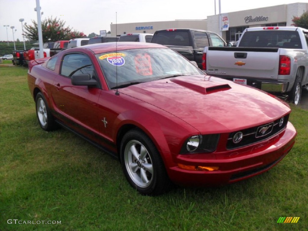 2007 Mustang V6 Deluxe Coupe - Redfire Metallic / Dark Charcoal photo #6