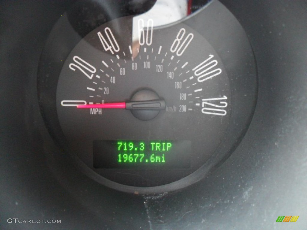 2007 Mustang V6 Deluxe Coupe - Redfire Metallic / Dark Charcoal photo #13