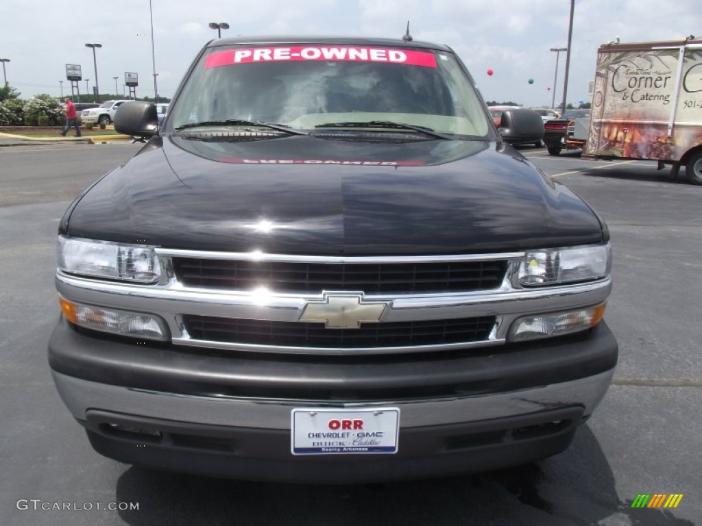 2005 Tahoe LS - Black / Tan/Neutral photo #2