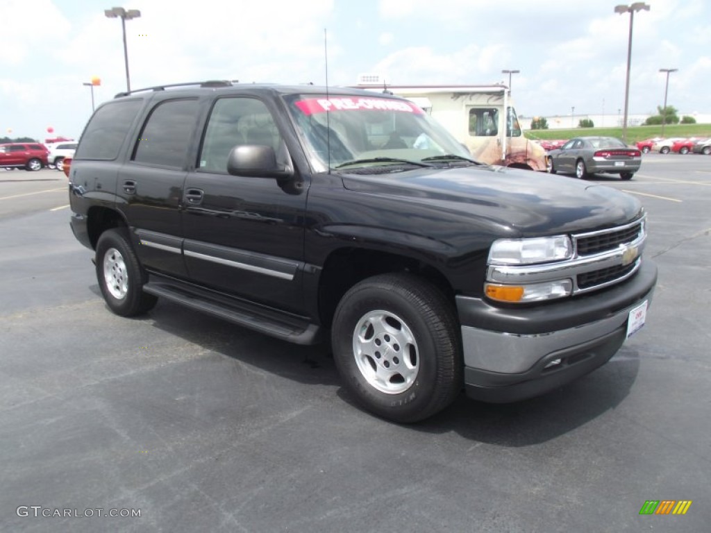 2005 Tahoe LS - Black / Tan/Neutral photo #3