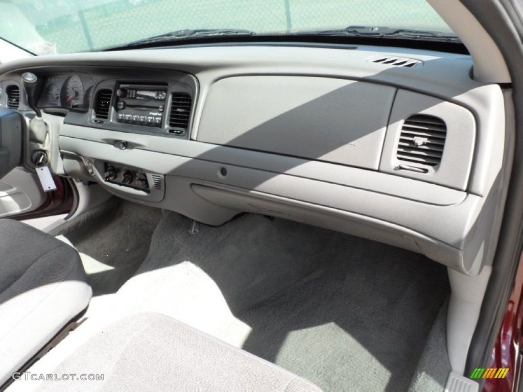 2005 Ford Crown Victoria Police Interceptor Light Flint Dashboard Photo #51651805