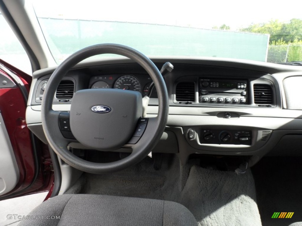 2005 Ford Crown Victoria Police Interceptor Dashboard Photos