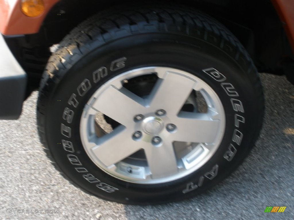2009 Wrangler Sahara 4x4 - Sunburst Orange Pearl Coat / Dark Slate Gray/Medium Slate Gray photo #12