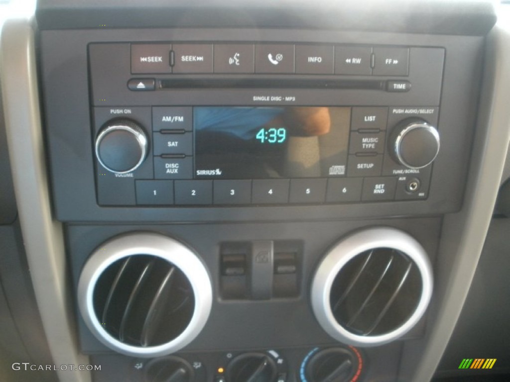 2009 Wrangler Sahara 4x4 - Sunburst Orange Pearl Coat / Dark Slate Gray/Medium Slate Gray photo #20