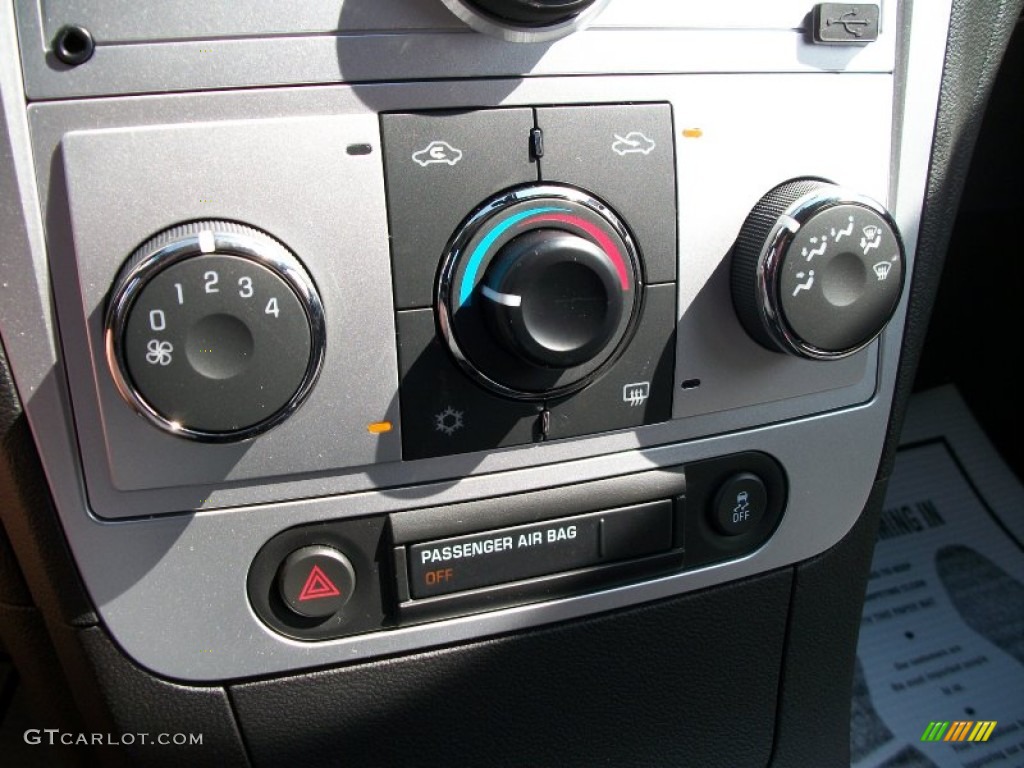 2012 Chevrolet Malibu LT Controls Photo #51654610