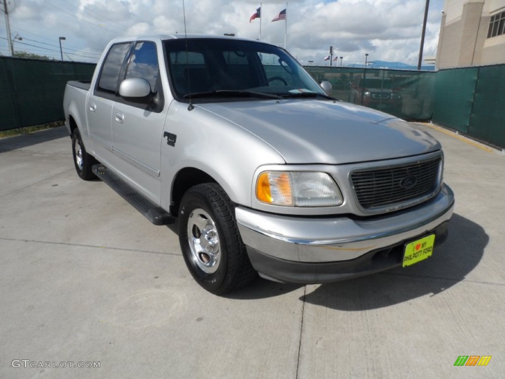 2003 F150 XLT SuperCrew - Silver Metallic / Medium Graphite Grey photo #1