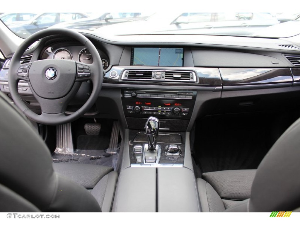 2011 BMW 7 Series 750i Sedan Black Dashboard Photo #51657751
