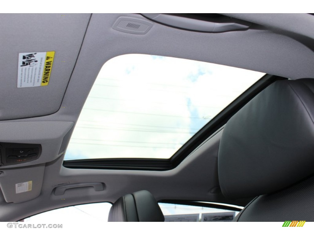 2011 BMW 7 Series 750i Sedan Sunroof Photos