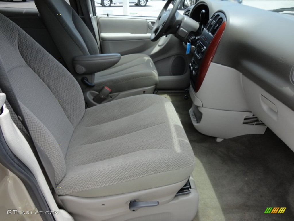 2007 Town & Country LX - Linen Gold Metallic / Dark Khaki/Light Graystone photo #16