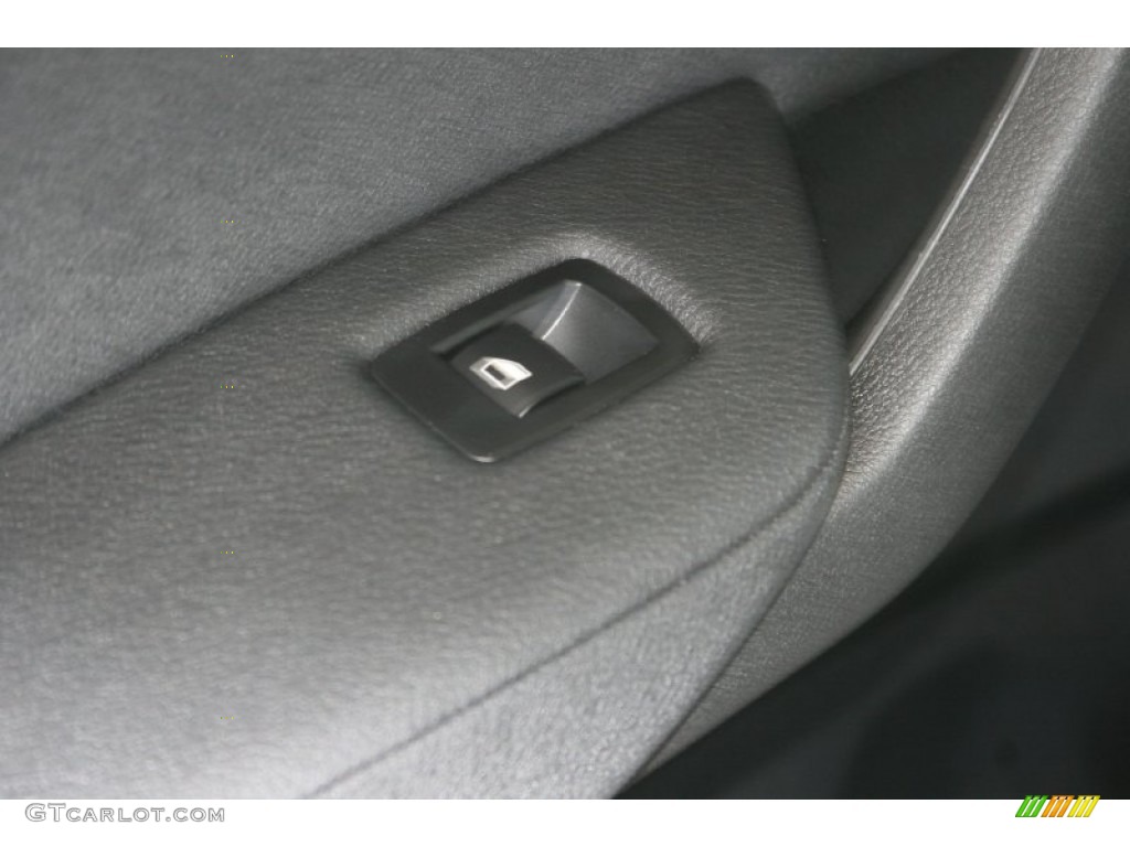 2011 X3 xDrive 35i - Space Gray Metallic / Black photo #17