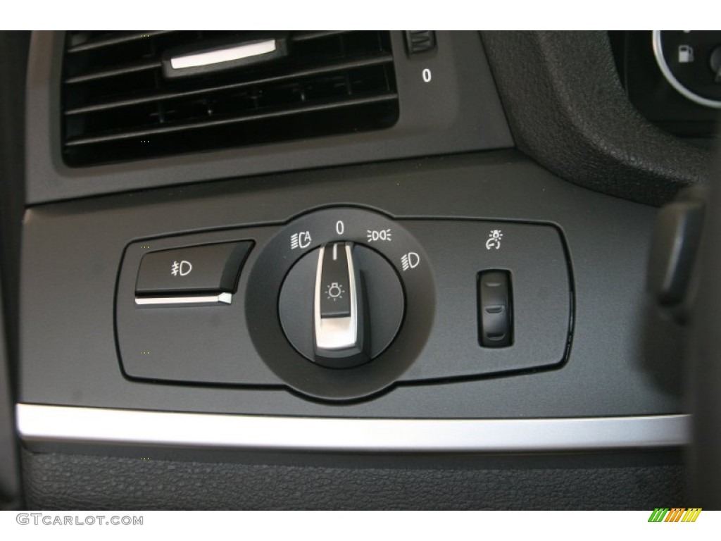 2011 BMW X3 xDrive 35i Controls Photo #51658120