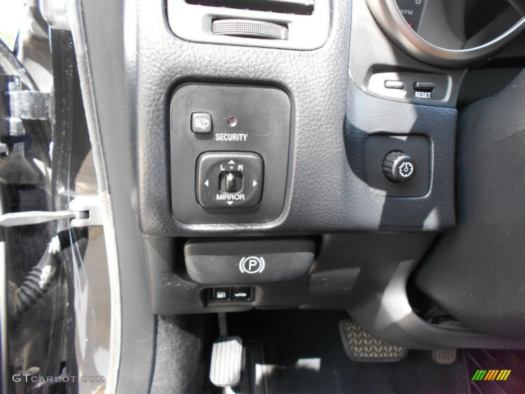 2004 Lexus SC 430 Controls Photo #51658504