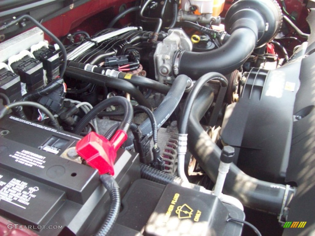 2006 F150 XL Regular Cab - Dark Toreador Red Metallic / Medium Flint photo #17