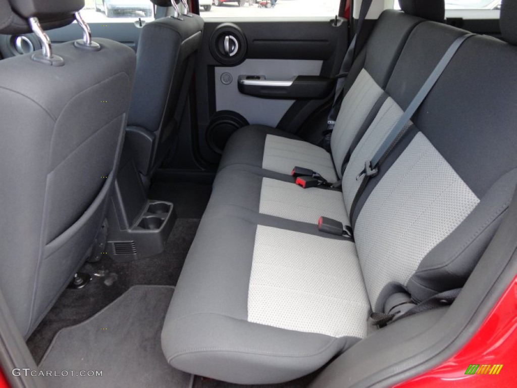 Dark Slate Gray Interior 2010 Dodge Nitro SXT Photo #51664303