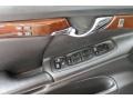 2001 Cadillac DeVille DTS Sedan Controls